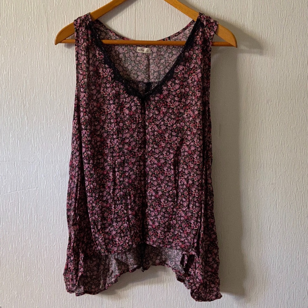 Floral Hollister Tank